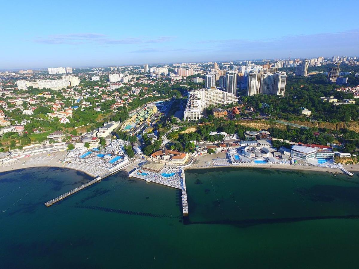 Apartments Arcadia Vip Одесса Экстерьер фото